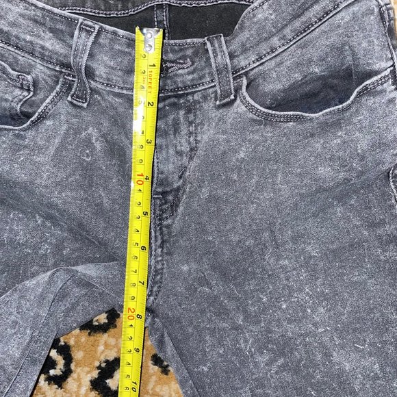 π Bundle Deal: 4 for $20! π Levi's 28 - Picture 7 of 16